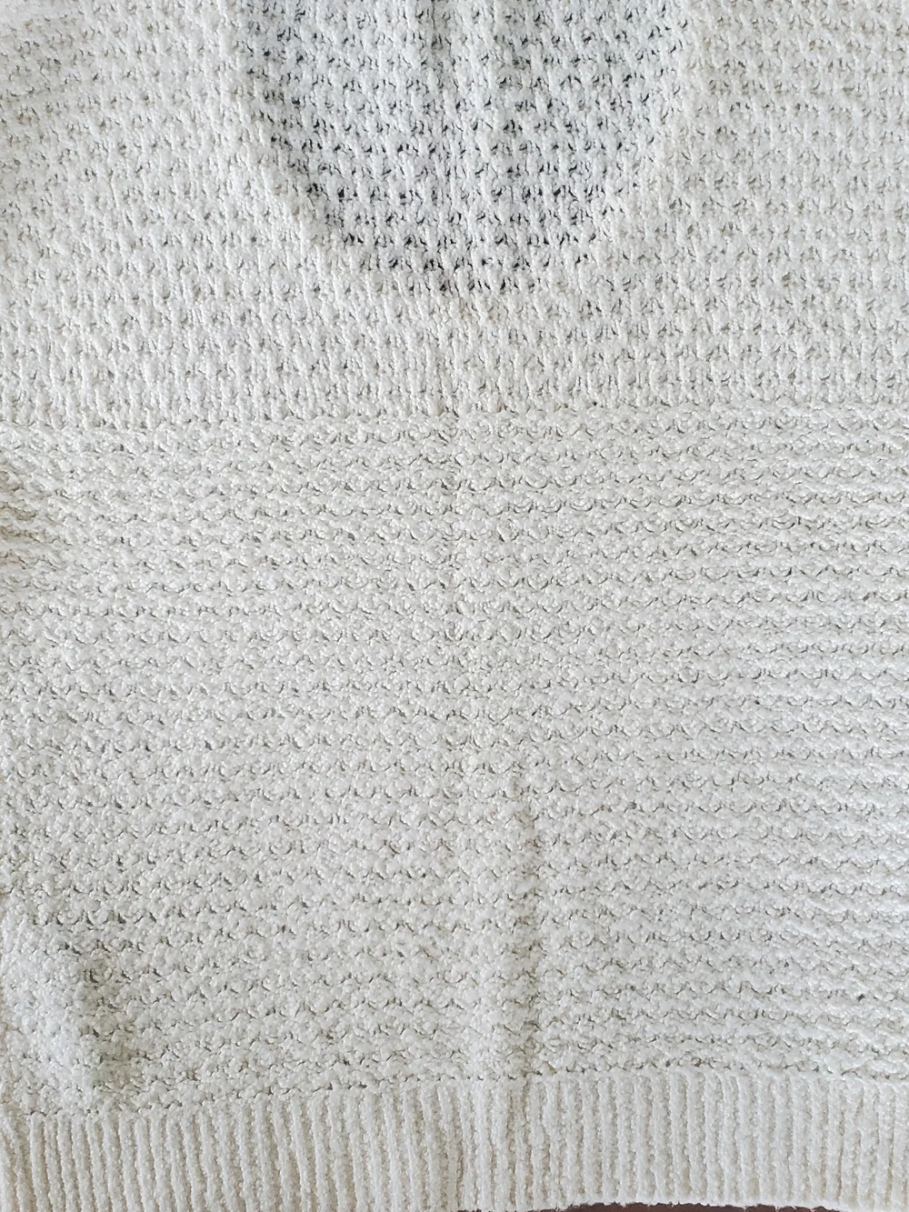 Abercrombie & Fitch Women's Cream Scoop Neck Knit Sweater